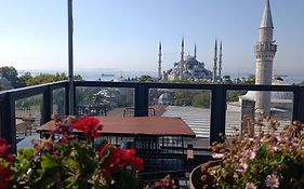 Nomade Old City Hotel